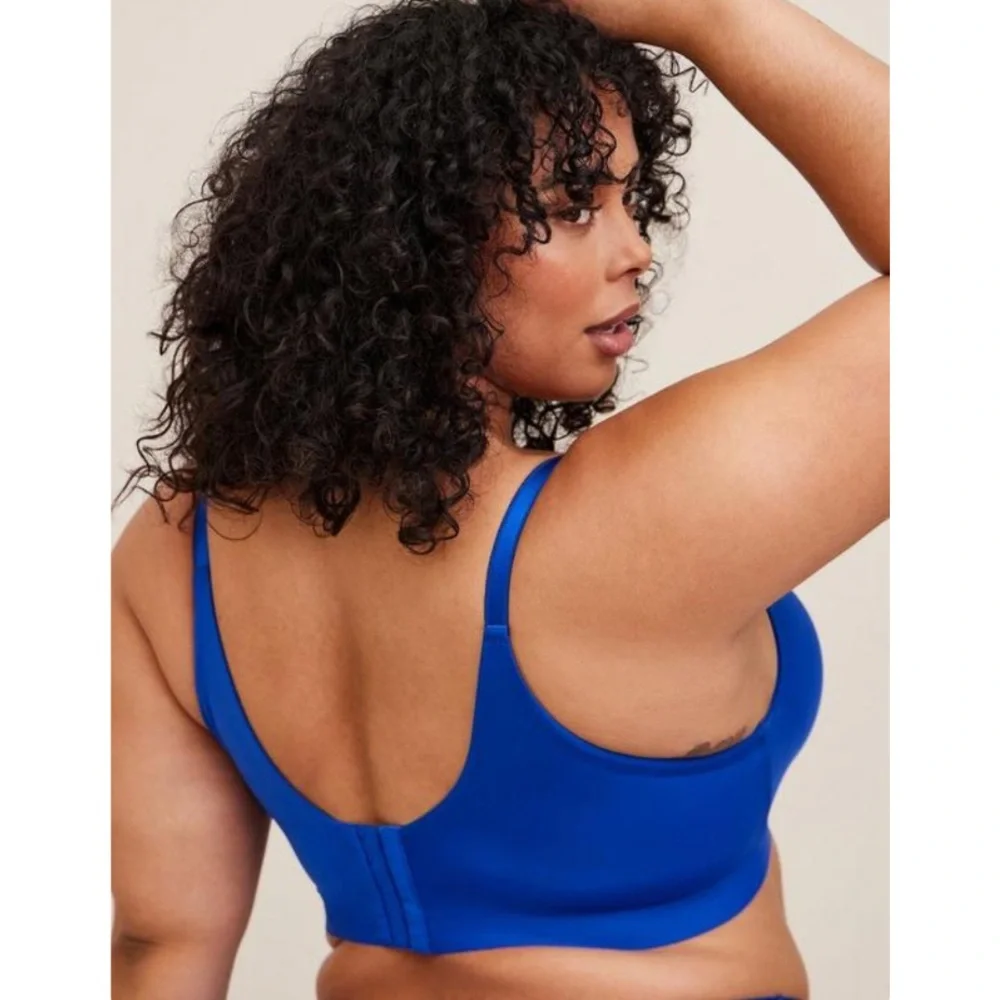 Torrid Full Coverage Balconette Lightly Lined Back Smoothing Bra - electric blue - Picture 2 of 7